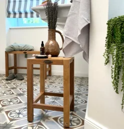 Bad Beistelltisch Holz Viola Badtisch Teak massiv Saunatisch Badmöbel Premium