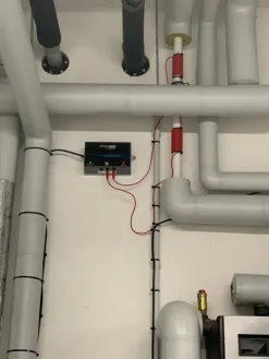 Entkalkungssystem Impuls Home 32. Impuls-Entkalker bis 1-¼ Zoll oder 32 mm Rohrdurchmesser und max. Durchfluss von 1,8 m³/h
