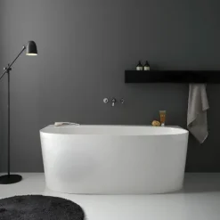 Halbfreistehende ovale Mineralguss- Badewanne, weiße Ausführung | Luisa