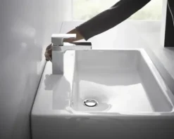 hansgrohe Waschtischarmatur VERNIS SHAPE 100 chrom mit Zugstangen-Ablaufgarnitur 71568000