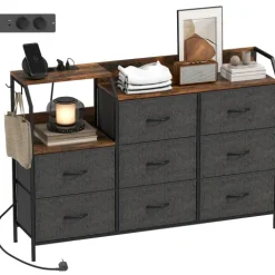 HOMCOM Kommode Schrank mit 8 Schubladen aus Vliesstoff Aufbewahrungsschrank mit Ladestation Haken Stahlrahmen Schubladenschrank für Schlafzimmer, Wohnzimmer, Rustikal-Braun+Schwarz