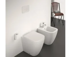 Ideal Standard Stand-WC i.life S Tiefspüler ohne Spülrand weiß glänzend ohne WC-Sitz T459401