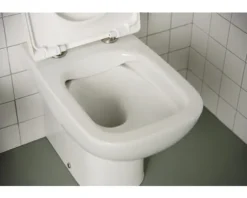 Ideal Standard Stand-WC i.life A Tiefspüler ohne Spülrand weiß glänzend ohne WC-Sitz T452501