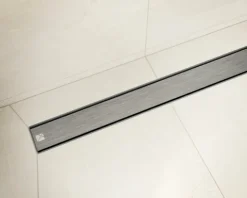 Lineare Edelstahl-Duschrinne für bodengleiche Dusche 60 cm x 6,5 - 61 l/min silber gebürstet