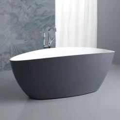 Moderne feistehende graue Badewanne | Rachele