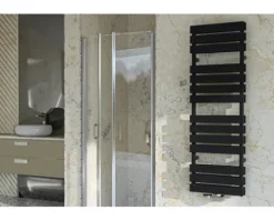Rotheigner Designheizkörper STRIPE 1510 x 500 mm schwarz matt Anschluss Mittig unten