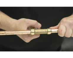 Steckfitting SharkBite Übergangsmuffe 18 mm x 1/2”​ IG SBE111815F​