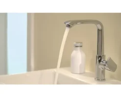 Waschtischmischer hansgrohe Metris 31087000 chrom inkl. Ablaufgarnitur